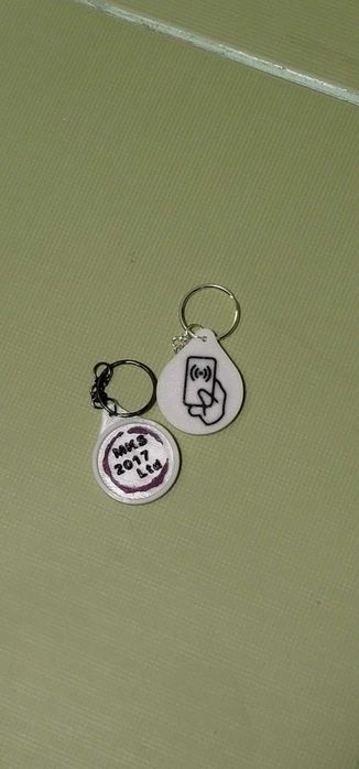 Персонализирани NFC ключодържатели