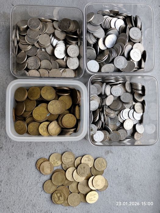 2.522. monede :toate Românești 350 lei negociabil !