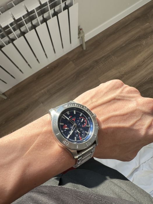 Наручные часы Tommy Hilfiger