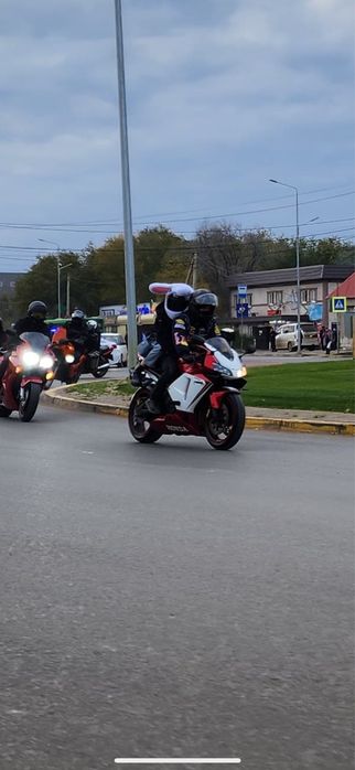 Honda cbr 600 rr продам мотоцикл