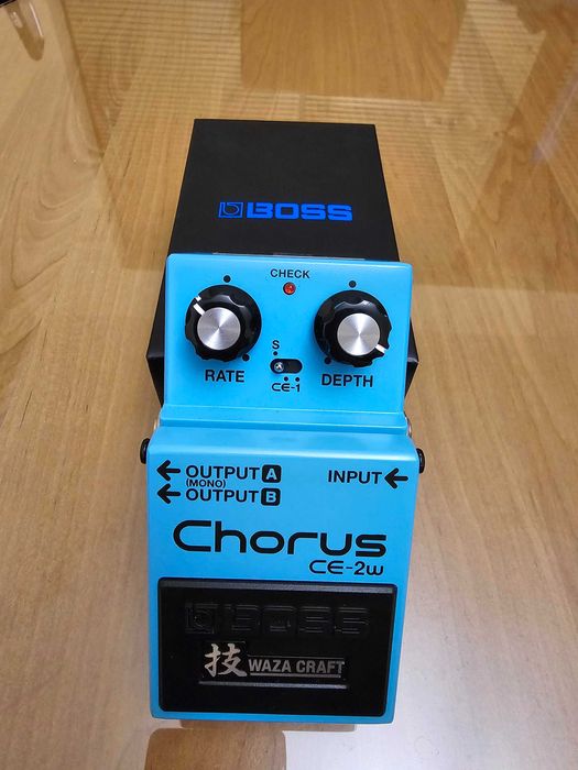 Ефекти за китара Wampler, BOSS, N-Audio