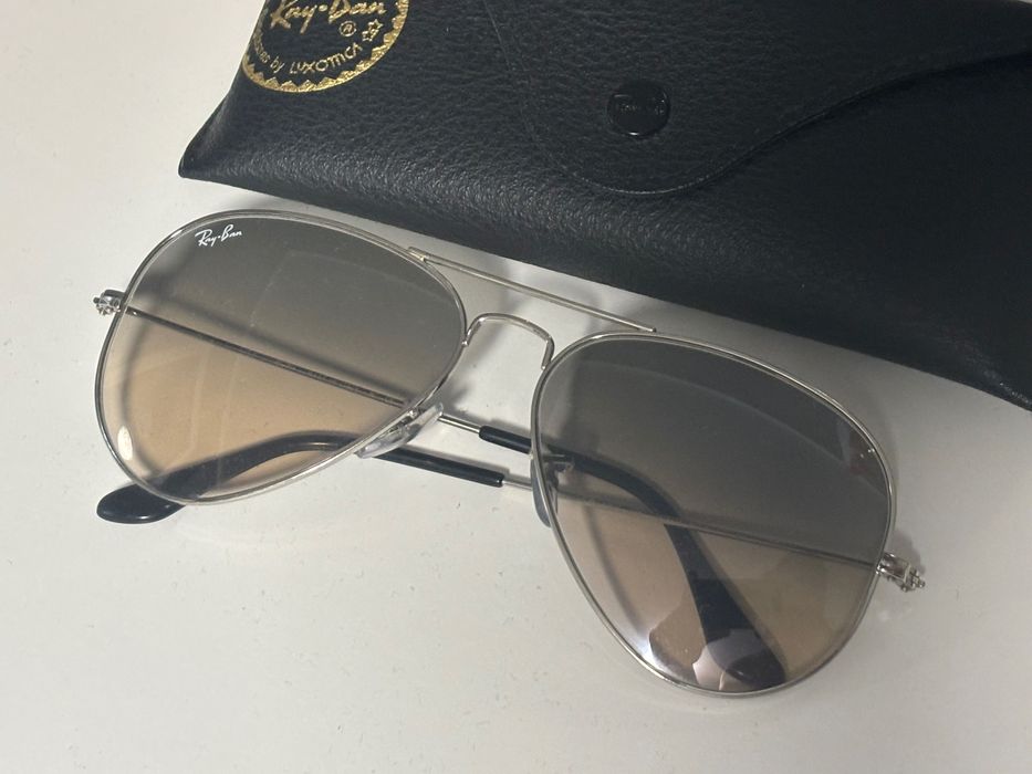 Vand ochelari de soare RayBan