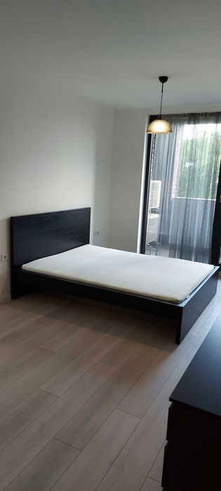 Дава се под наем Двустаен апартамент в Варна, Център - 80 кв.м за 598.23 € - Снимка #5