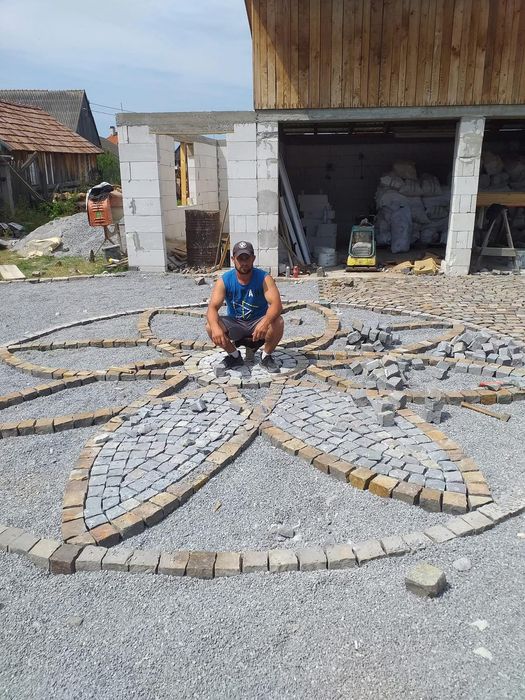 Piatra cubica Andezit