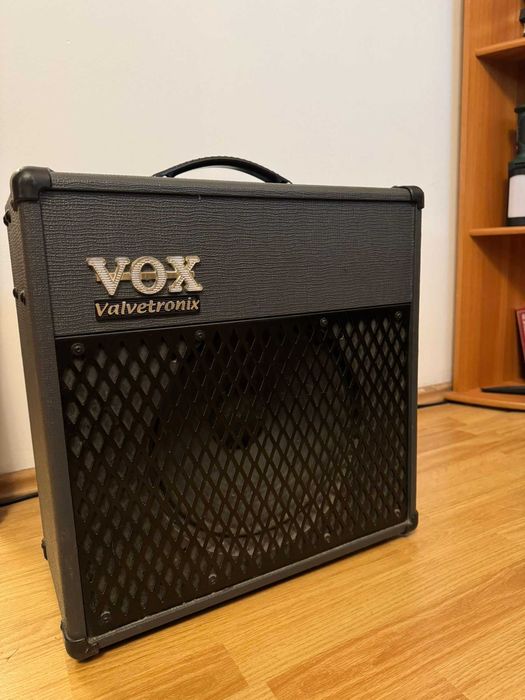 Amplificator chitara VOX Valvetronix AD30VT-XL