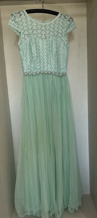 Вечерние платье