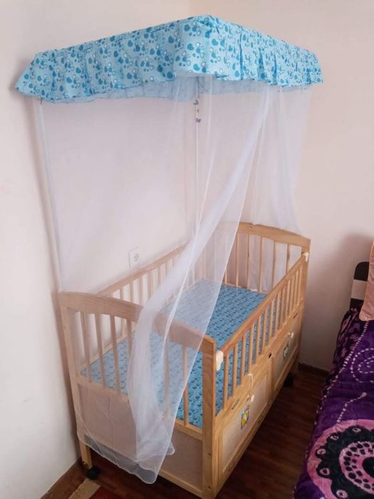 продам манеж в хорошем состоянии