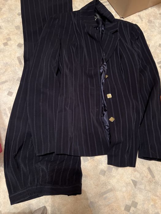 Брючный костюм