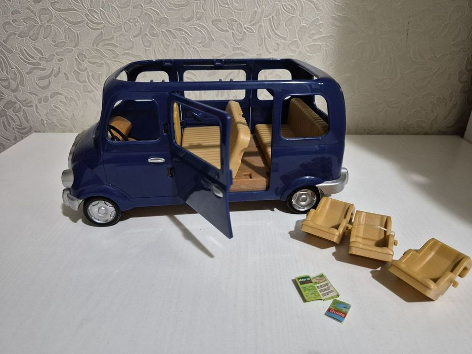 Продается машина Sylvanian Families
