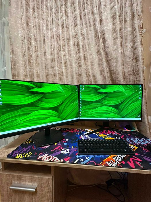 Vand setup complet de gaming!