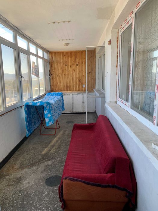 ЧЕТИРИСТАЕН апартамент в Карлово