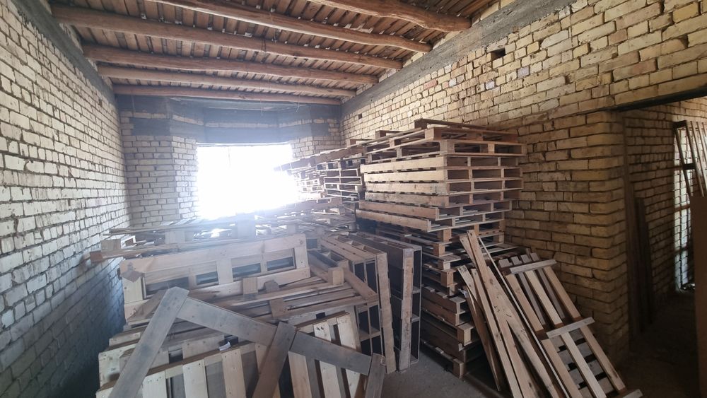 Поддон корейский почти новый