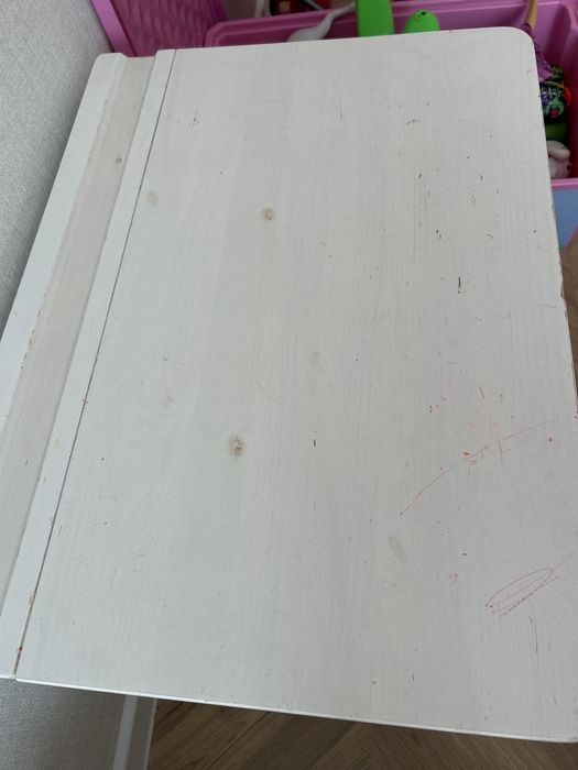 Продам б/у детский столик со стульями икеа