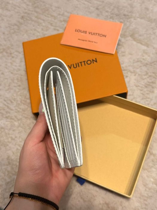 Portofel Louis Vuitton Monogram Alpine Ski, piele albă