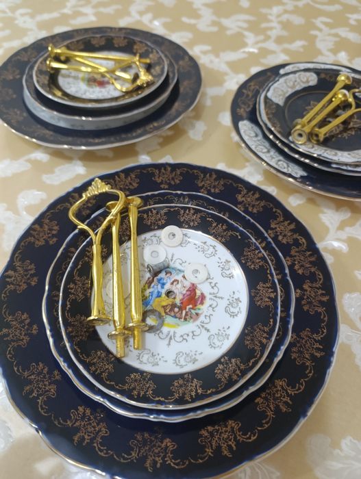 Мошенники не беспокойте. Мадонна этажерка