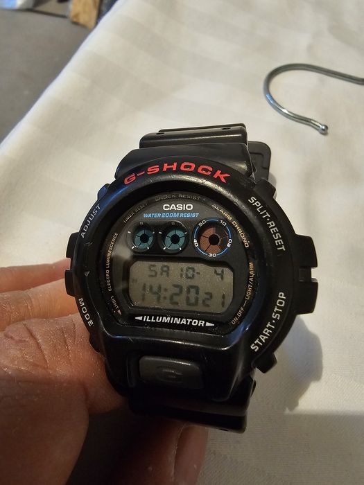 Ceas g shock 250 lei