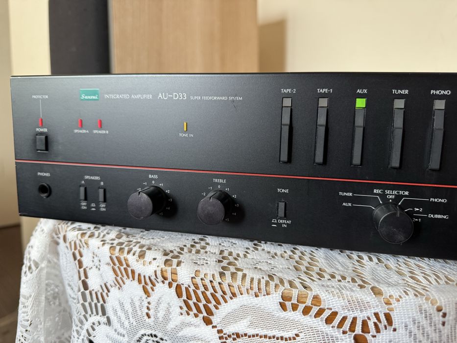 Sansui AU-33 Качествен стерео усилвател