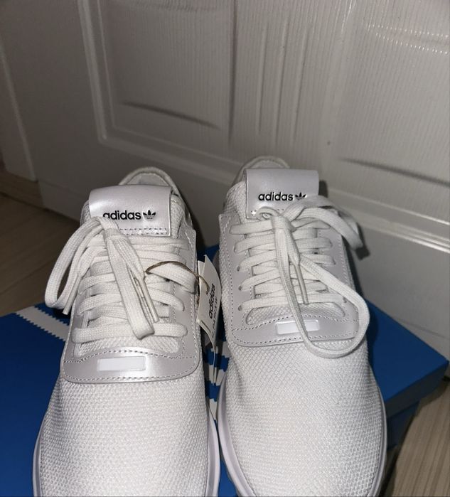 Adidas маратонки