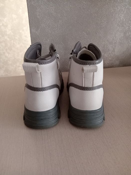 Ботинки весна-осень на девочку