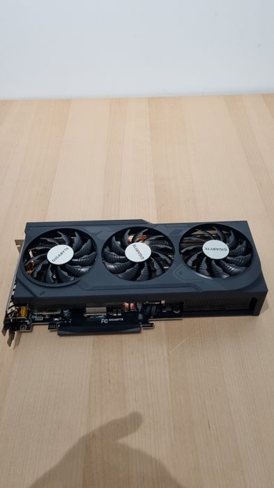 RTX 4070 Ti SUPER WINDFORCE OC 16GB GDDR6x  256-bit +Garanție 02.2028