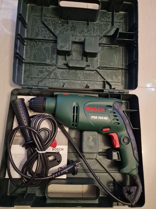 BOSCH PSB 7000 Bormasina 8cu percutie 700 W