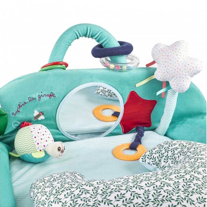 Мултифункционален активен център за игра и почивка Жирафчето Софи