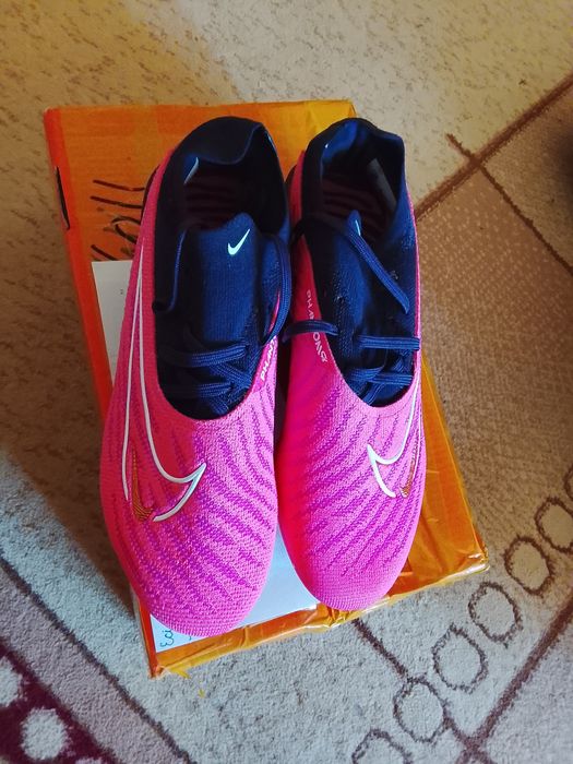 Бутсы футбольные (новые)