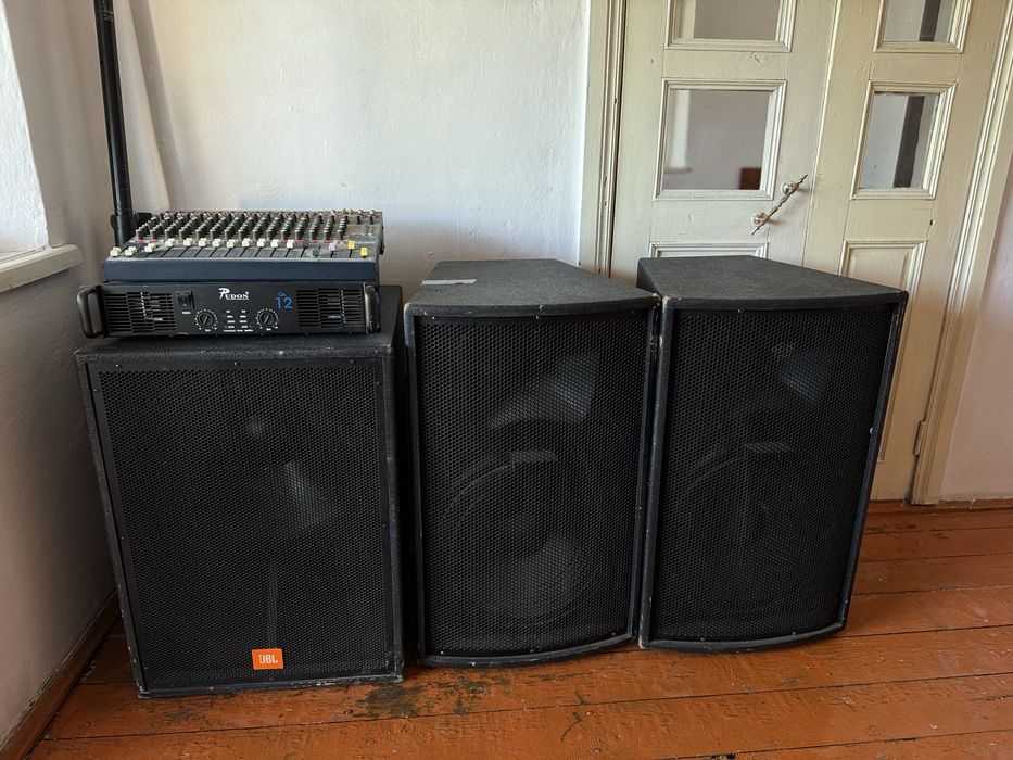 Продам музыкальную аппаратуру