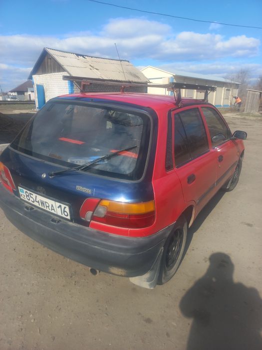 Тойота старлет 1990 г.