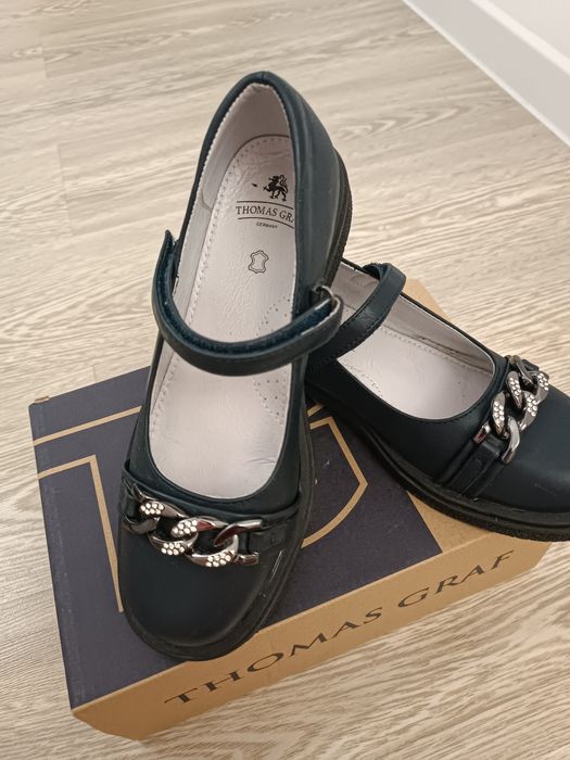 Туфельки для девочки школьные