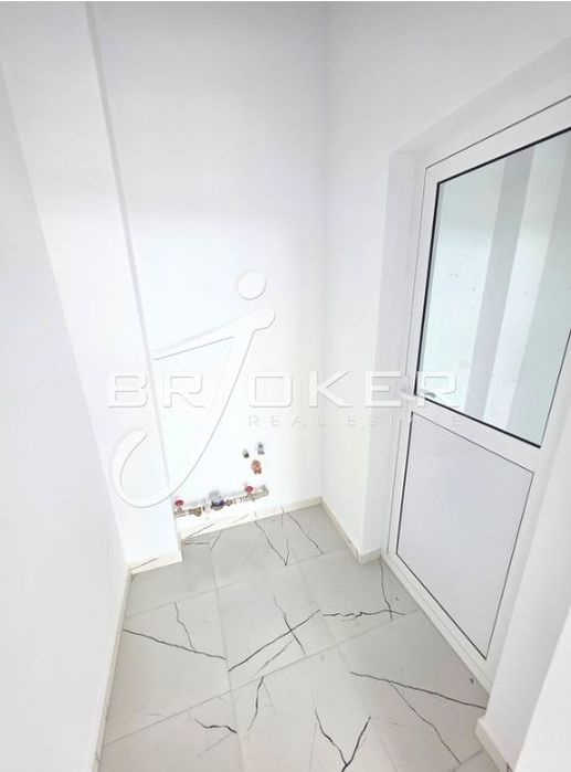 Офис под наем в Кърджали-Център