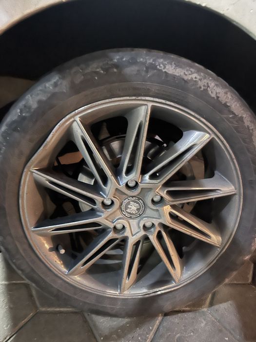 Продам диски Р17 с резиной