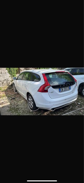 Dezmembrez Volvo V 60  D2  facelift  break  2016