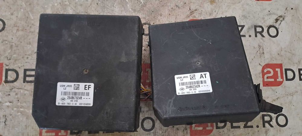 Panou sigurante Renault Scenic 3 cod: 284B67924R EF , 284B62342R AT