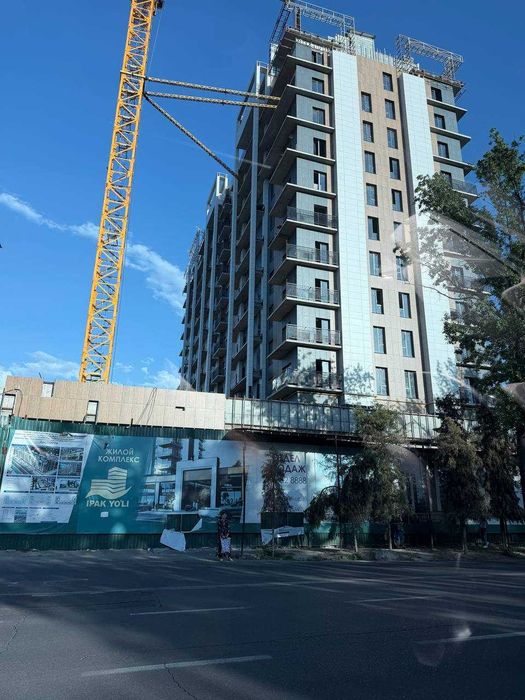 Продается 2-x кв-ра. 54.5м2 . м.Горкий БИЙ . на стадии строительства