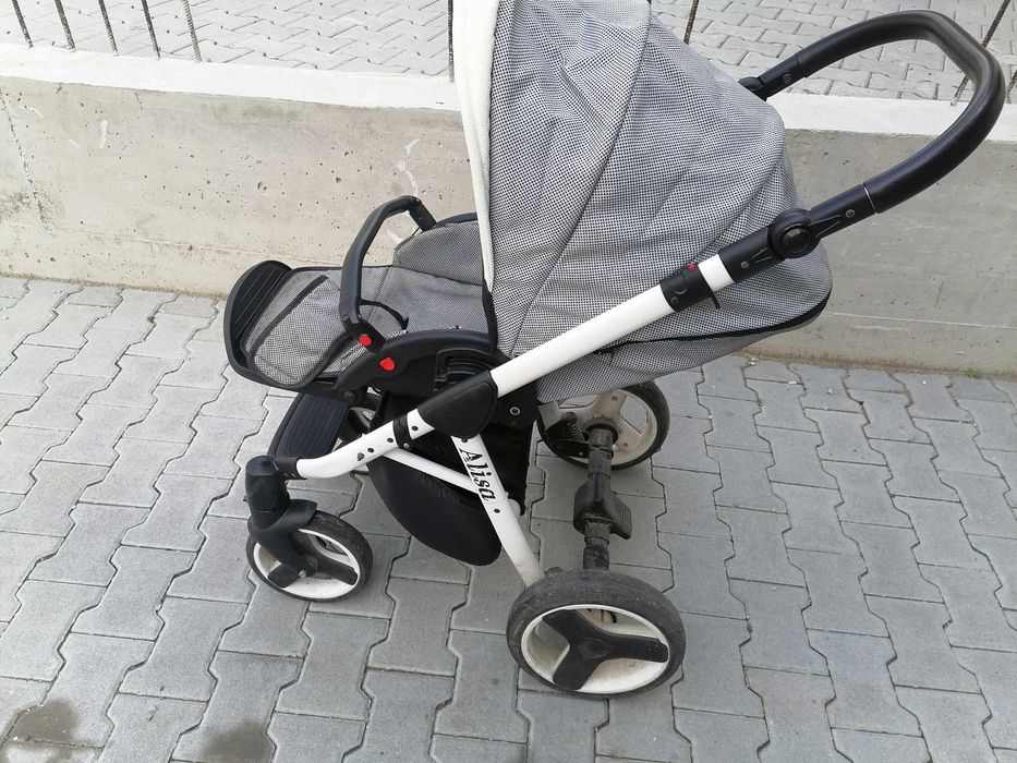 Бебешка количка Alisa 2в1; цвят: черно/бял