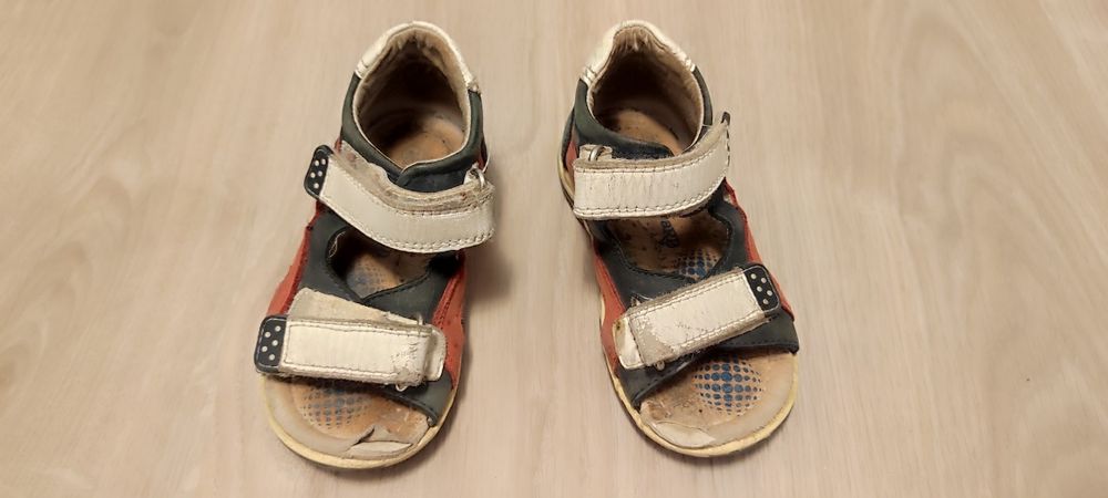 Сандалки за 2-3 г. момче, 23-27 р-р.