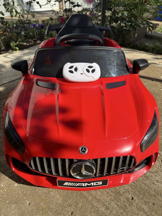 Акумулаторна кола Mercedes Benz GTR AMG 12V c меки гуми