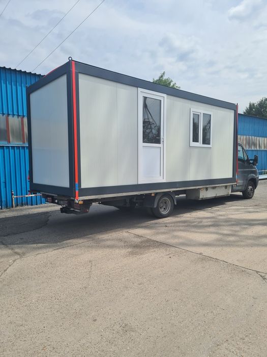 Vand container modular , birou vestiar, grup sanitar, paza, magazie