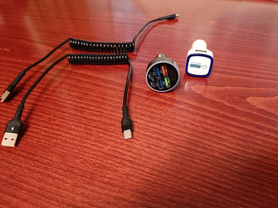 USB зарядно/адаптер с 2-4-6 извода. USB кабели.