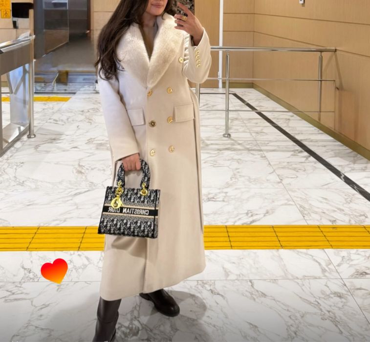 Продается пальто шикарного качества