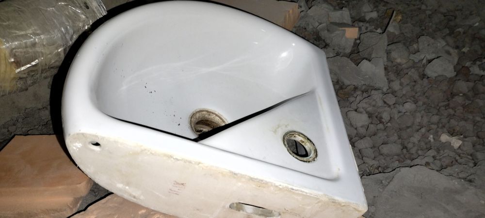 Угловой тюлпан !!