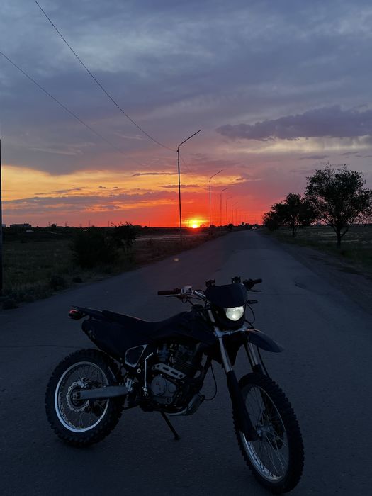 Продам эндуро 250