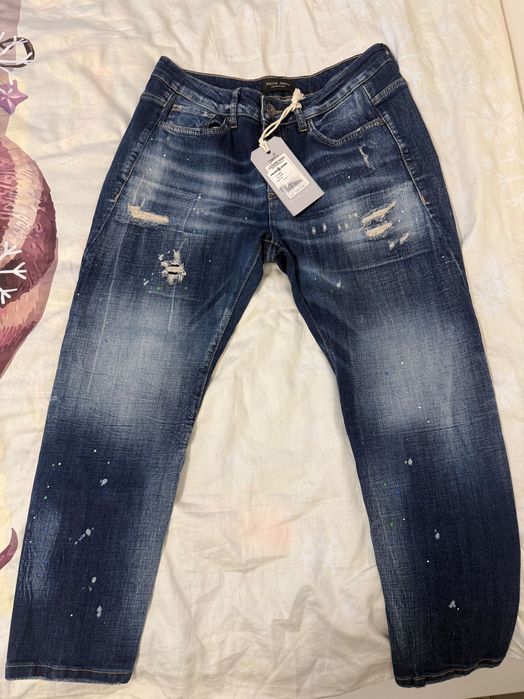 Дъни Pause дрехи