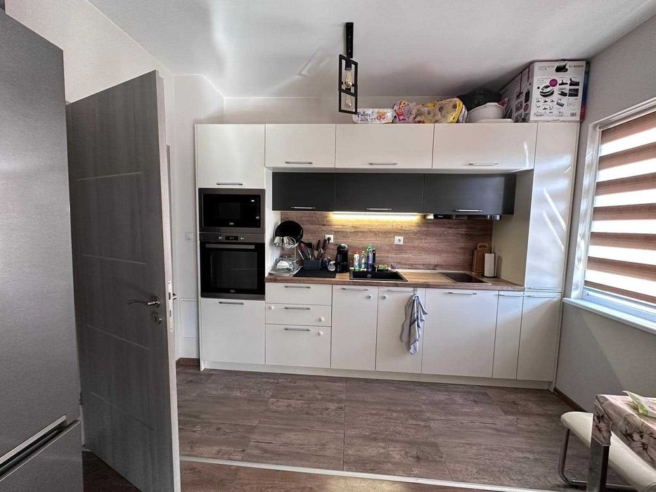 Тристаен апартамент