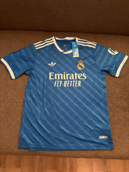 Tricou real madrid albastru