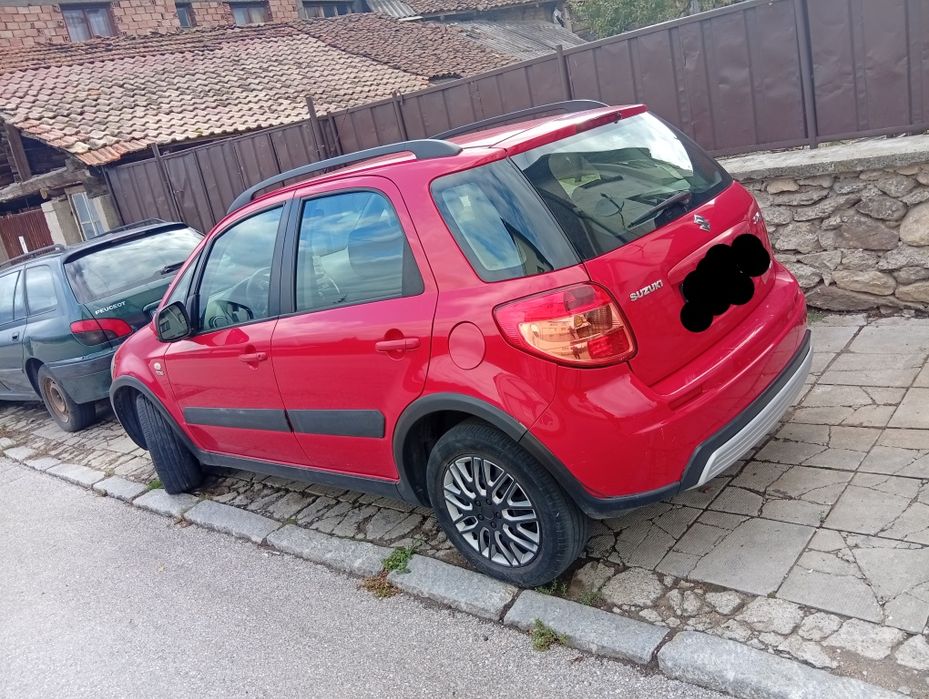 Продавам suzuki sx4.  4x4
