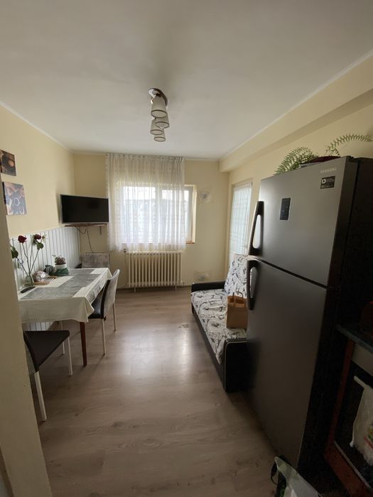 PF, Inchiriez apartament 3 camere Zorilor, loc de parcare, AC.
