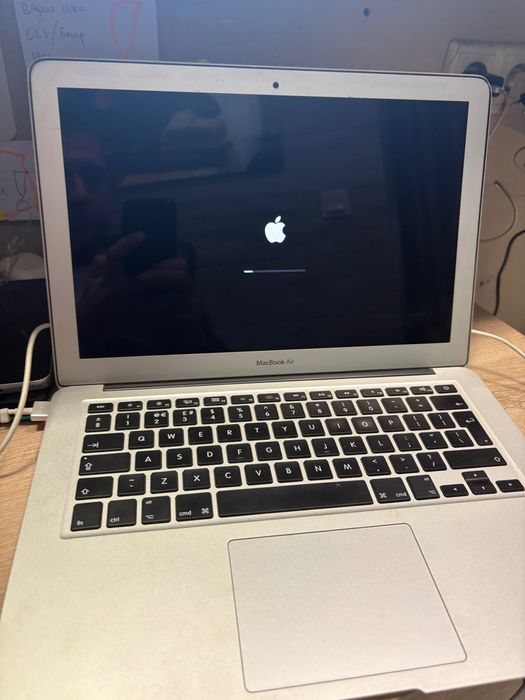 MacBook 13.3” батерия 180 цикъла