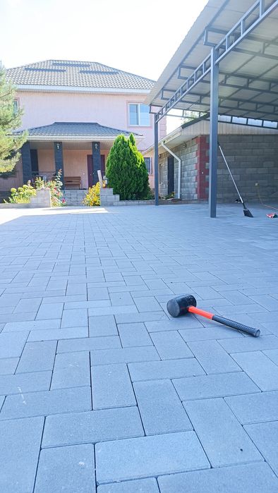 Укладка брусчатки